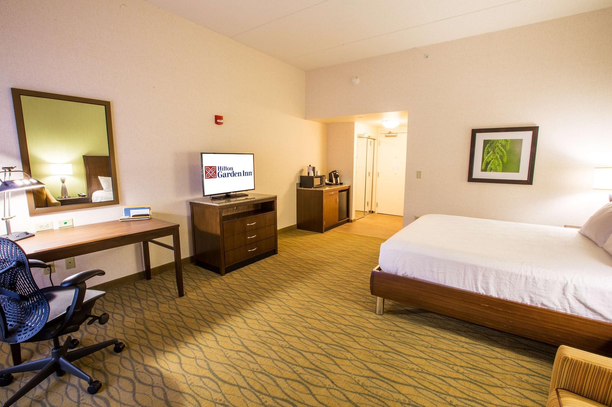 Hotel Hilton Garden State College