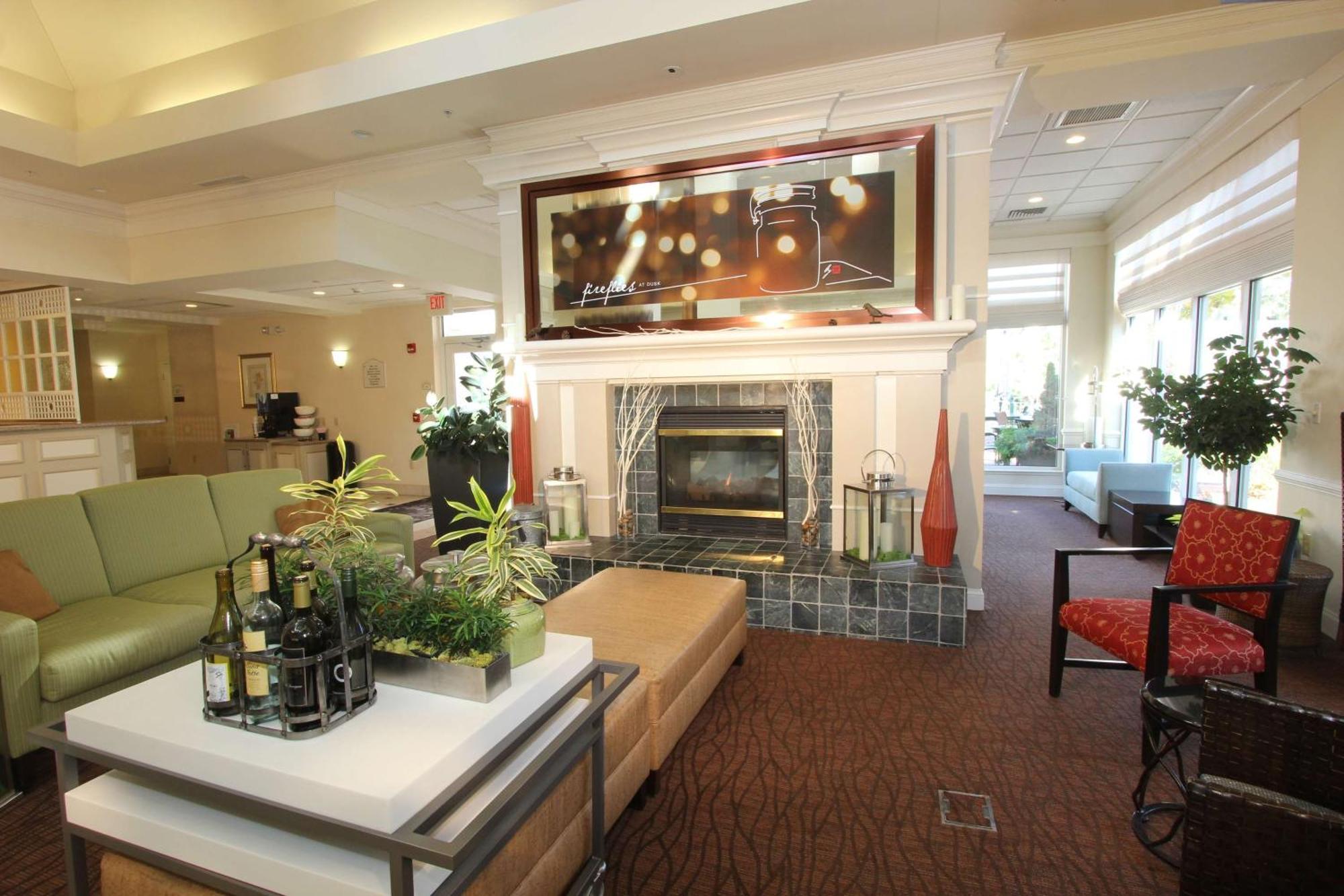Hilton Garden Hotel 3*
